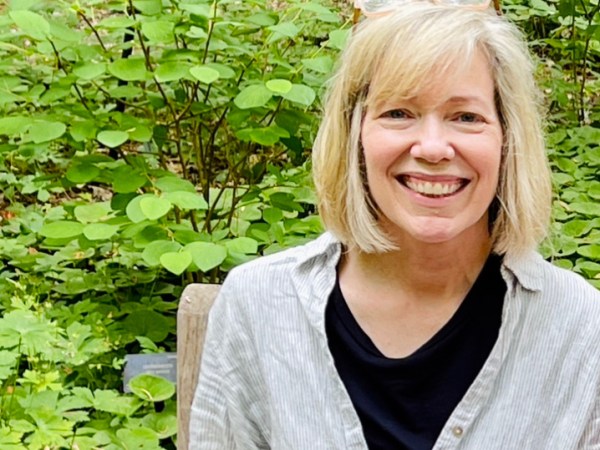 #115: Pollinator Friendly Yards with Leslie&nbsp;Inman